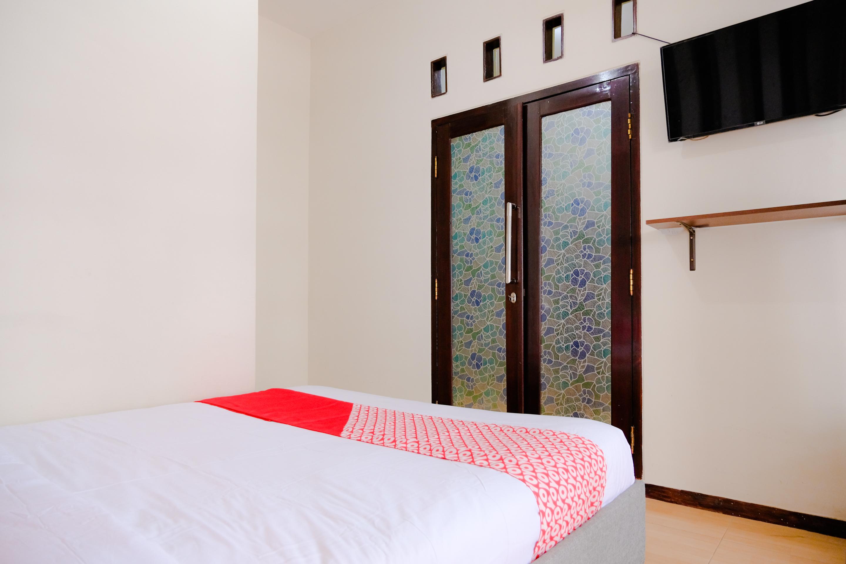 באטו Oyo 2376 Tiara Family Residence מראה חיצוני תמונה