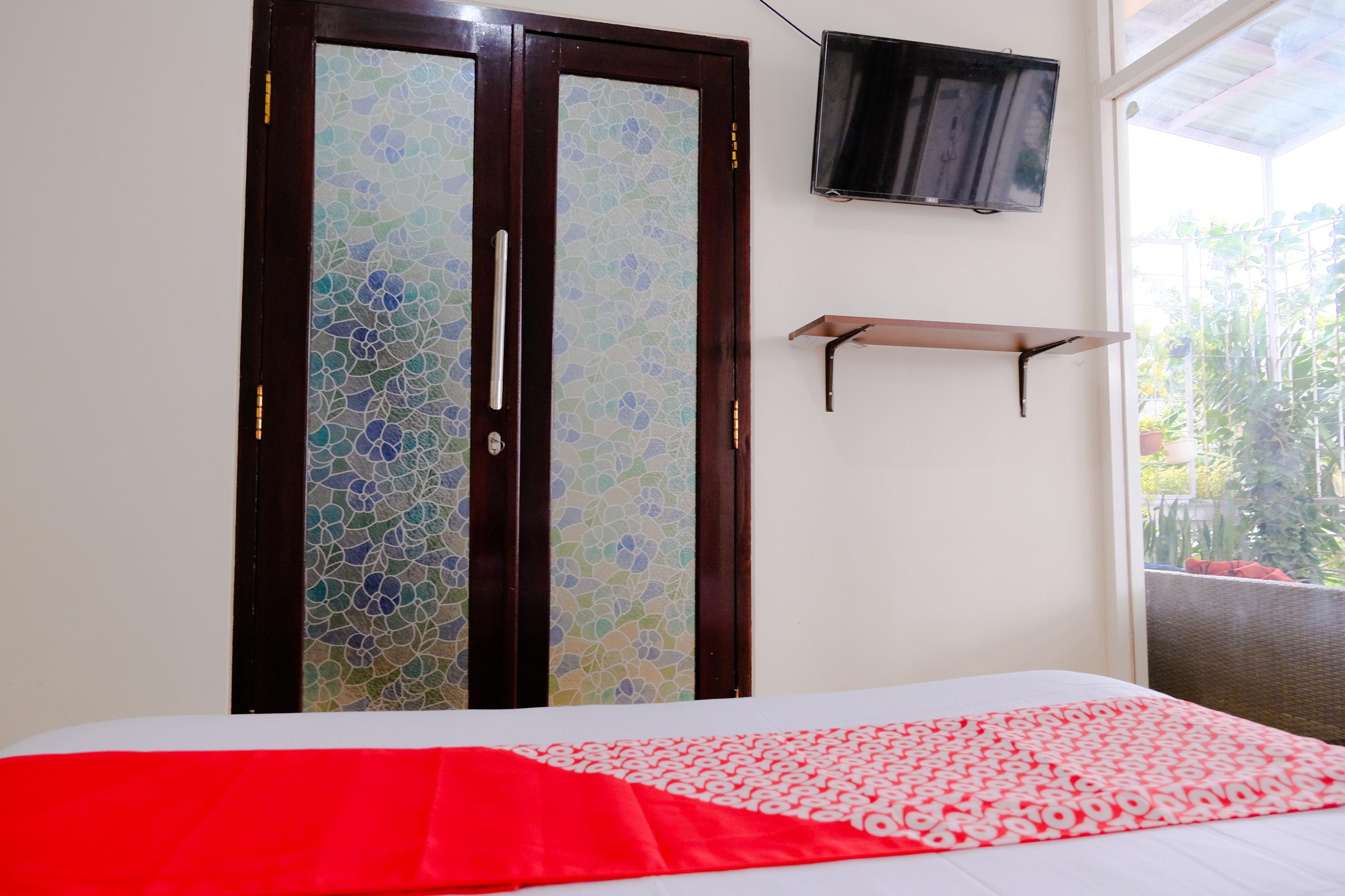 באטו Oyo 2376 Tiara Family Residence מראה חיצוני תמונה