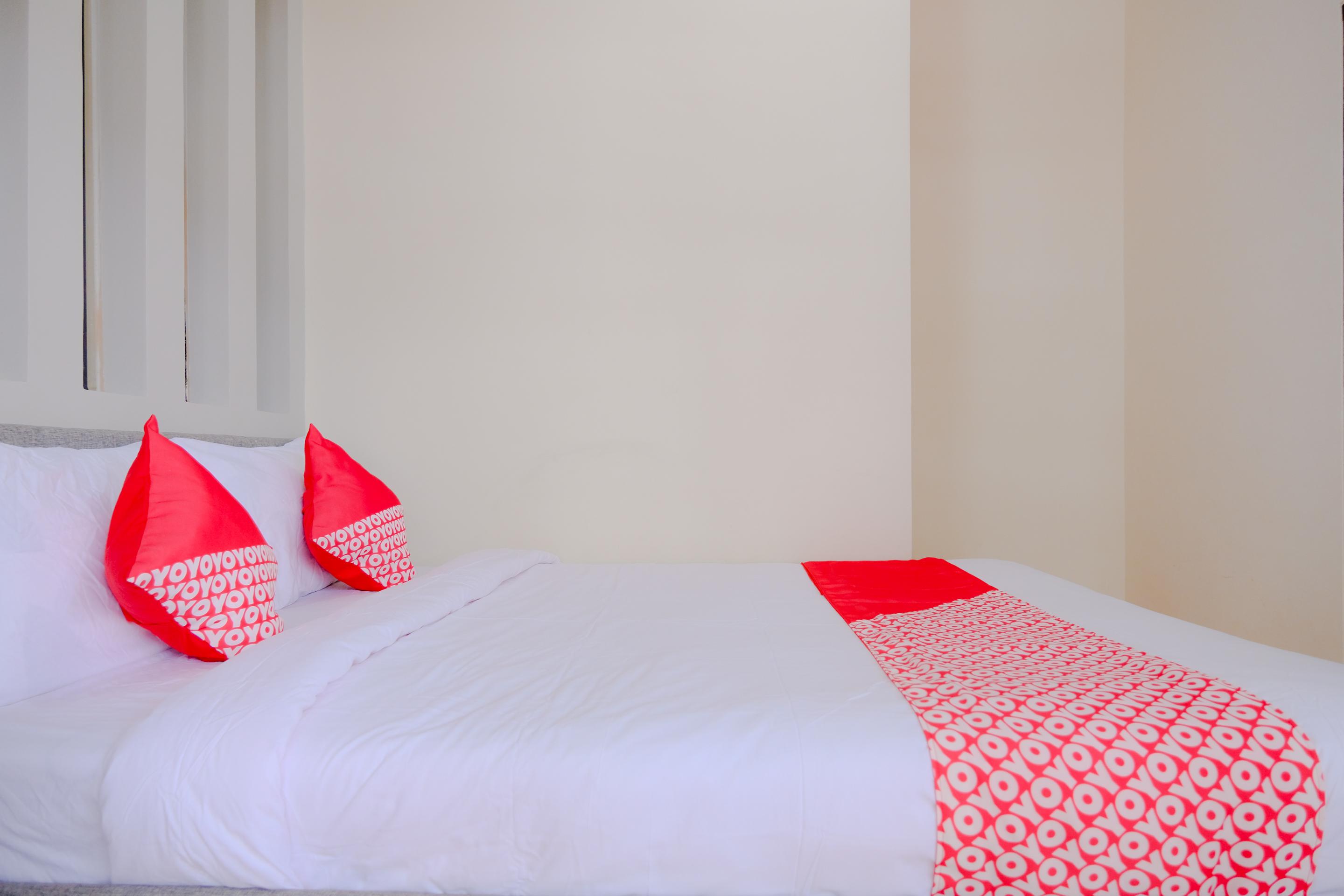 באטו Oyo 2376 Tiara Family Residence מראה חיצוני תמונה