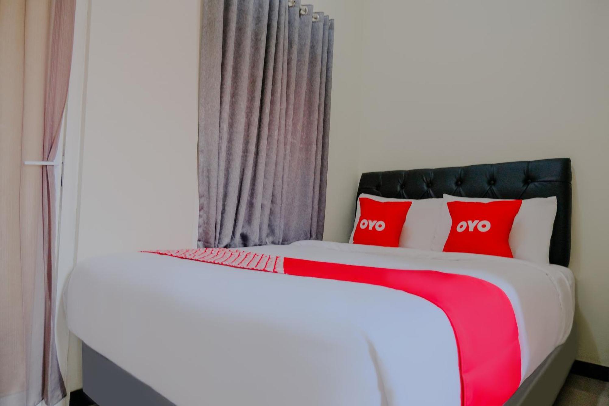באטו Oyo 2376 Tiara Family Residence מראה חיצוני תמונה