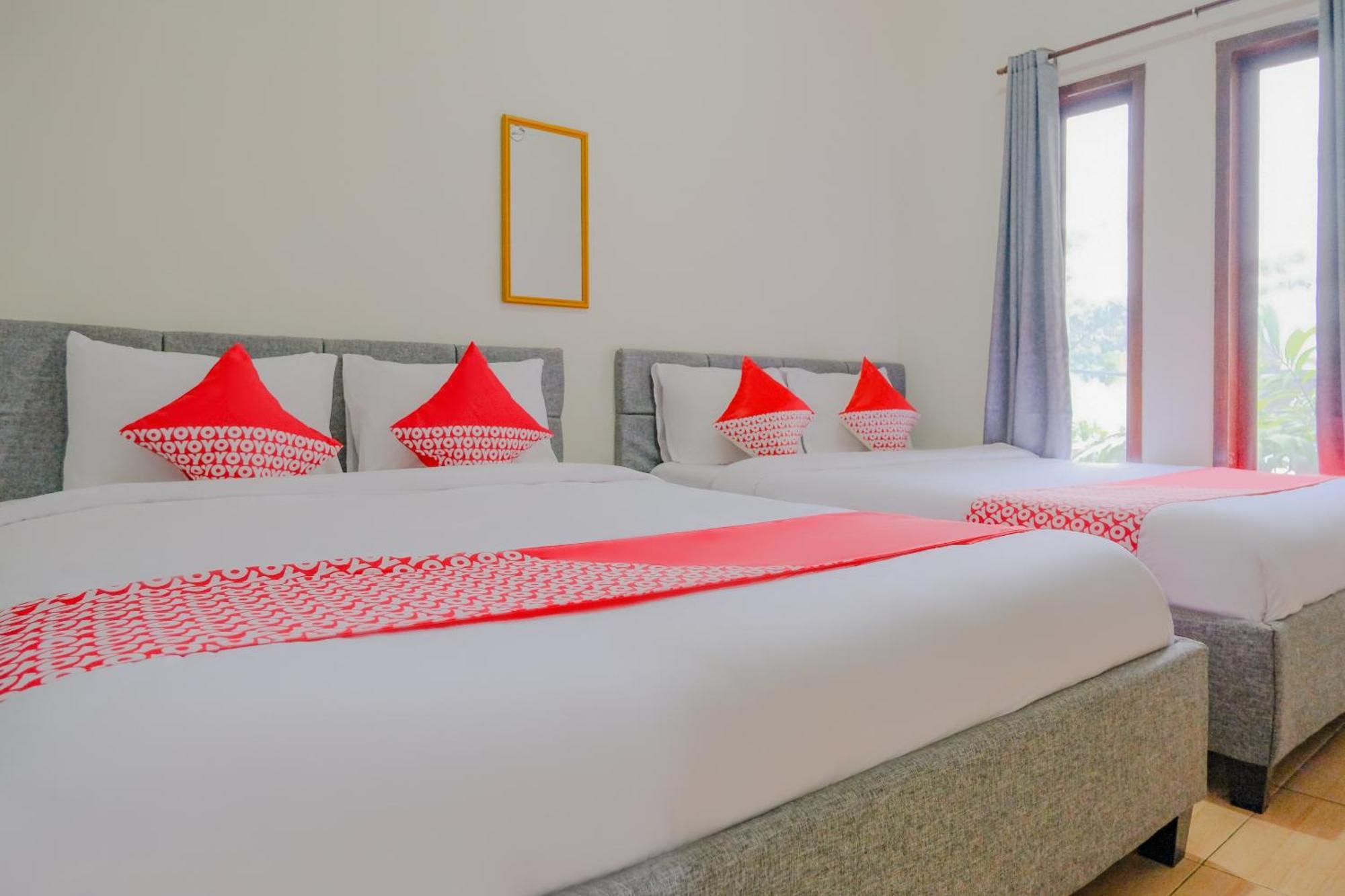 באטו Oyo 2376 Tiara Family Residence מראה חיצוני תמונה