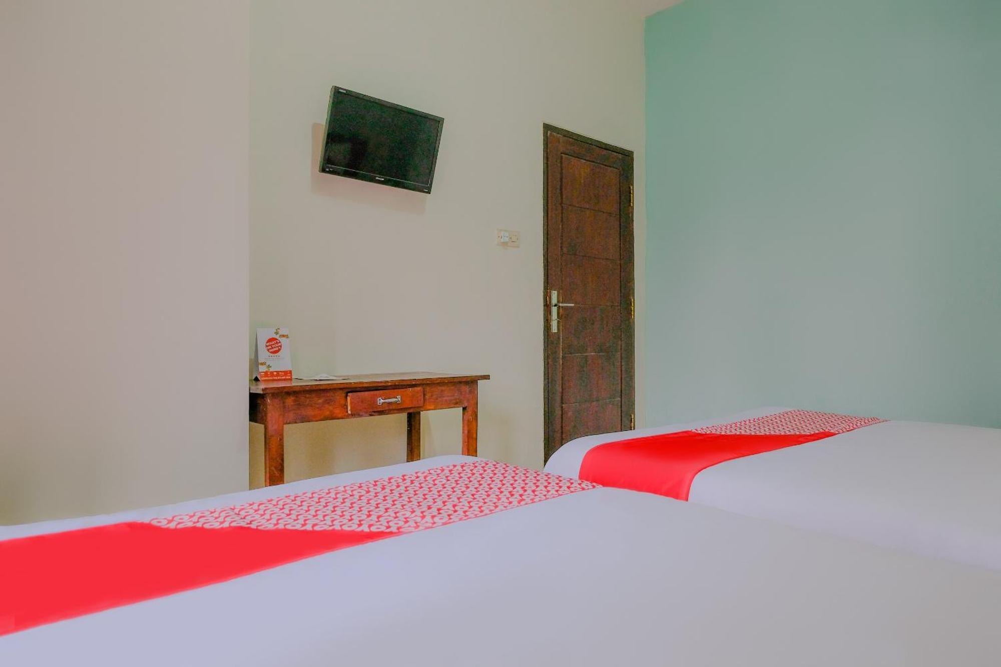 באטו Oyo 2376 Tiara Family Residence מראה חיצוני תמונה