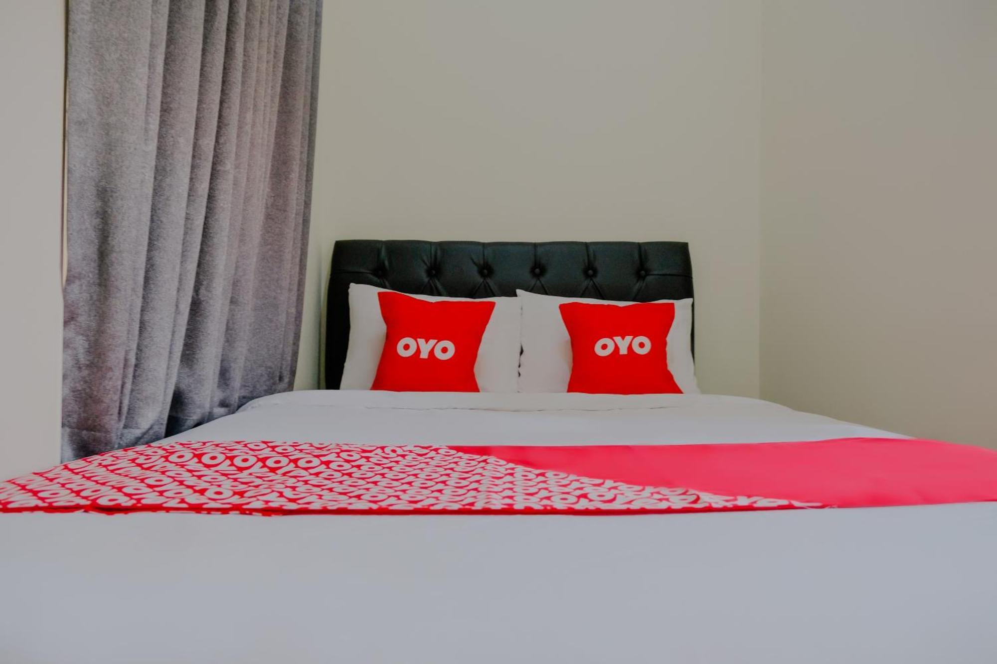 באטו Oyo 2376 Tiara Family Residence מראה חיצוני תמונה